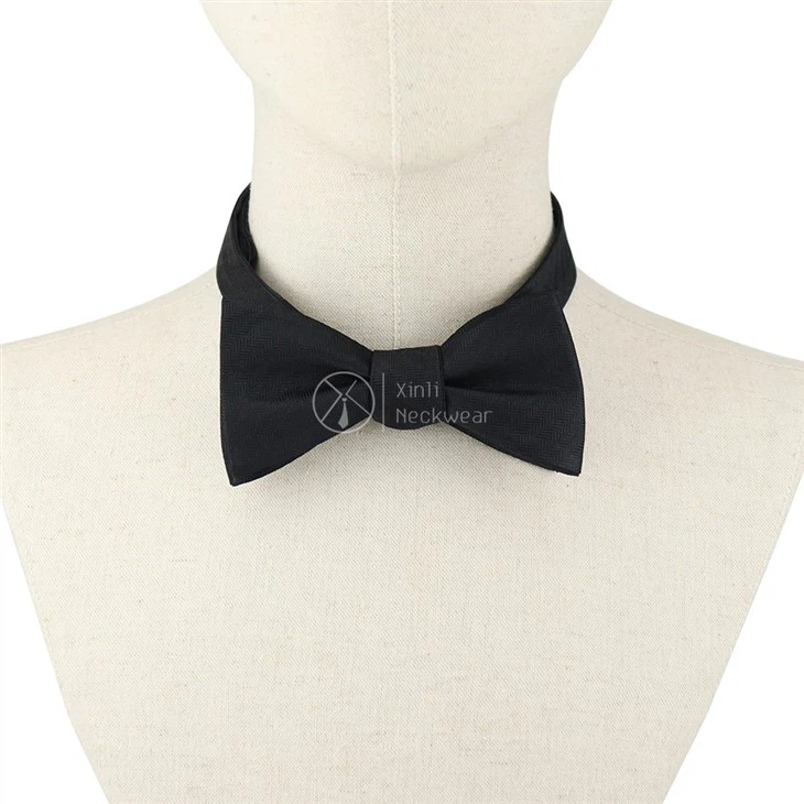 Black And White Plaid Bow Tie